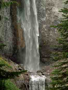 Drive Around Mt. Rainier - Comet Falls