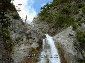 Drive Around Mt. Rainier - Comet Falls