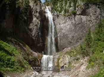 Drive Around Mt. Rainier - Comet Falls