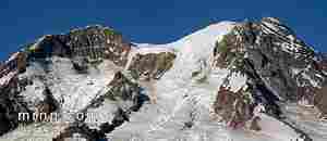 Close up panorama of Mt. Rainier from Gobblers Knob