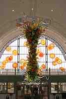 Tacoma Museum of Glass - Washington State History Museum & Dale Chihuly Glass artwork.