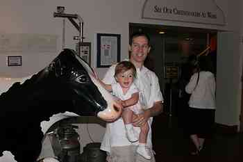 Rowley Family - Cannon Beacch Oregon - Tillamook Cheese Factory