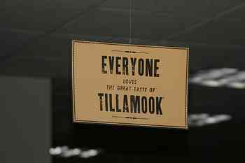 Rowley Family - Cannon Beacch Oregon - Tillamook Cheese Factory