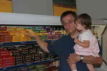Rowley Family - Cannon Beacch Oregon - Tillamook Cheese Factory
