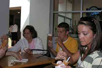 Rowley Family - Cannon Beacch Oregon - Tillamook Cheese Factory