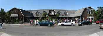 Rowley Family - Cannon Beacch Oregon - Tillamook Cheese Factory