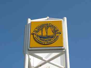 Rowley Family - Cannon Beacch Oregon - Tillamook Cheese Factory