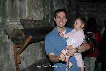 Rowley Family - Seattle Undergroud Tour - Pikes Place Market