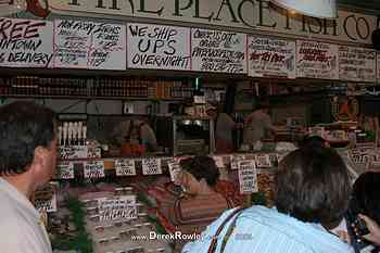 Rowley Family - Seattle Undergroud Tour - Pikes Place Market