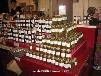 Rowley Family - Seattle Undergroud Tour - Pikes Place Market