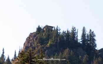 Derek & Emily Hike Gobblers Knob - Mount Rainier National Park