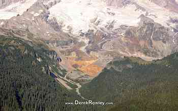 Derek & Emily Hike Gobblers Knob - Mount Rainier National Park