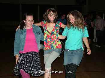 YSA Dance - Seattle - 80's Night - Minnie's Caf�
