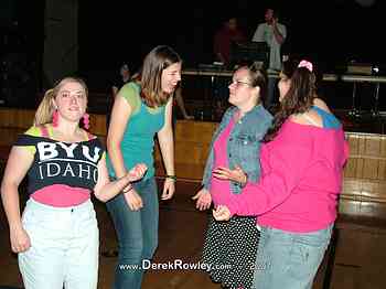 YSA Dance - Seattle - 80's Night - Minnie's Caf�