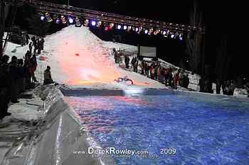 BYU-Idaho Pond Skimming 2009  -  IMG_6623